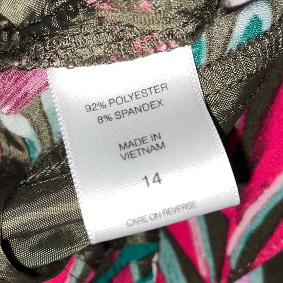 7th‎ Avenue by New York & Company tropical tie waist shorts - Picture 5 of 6